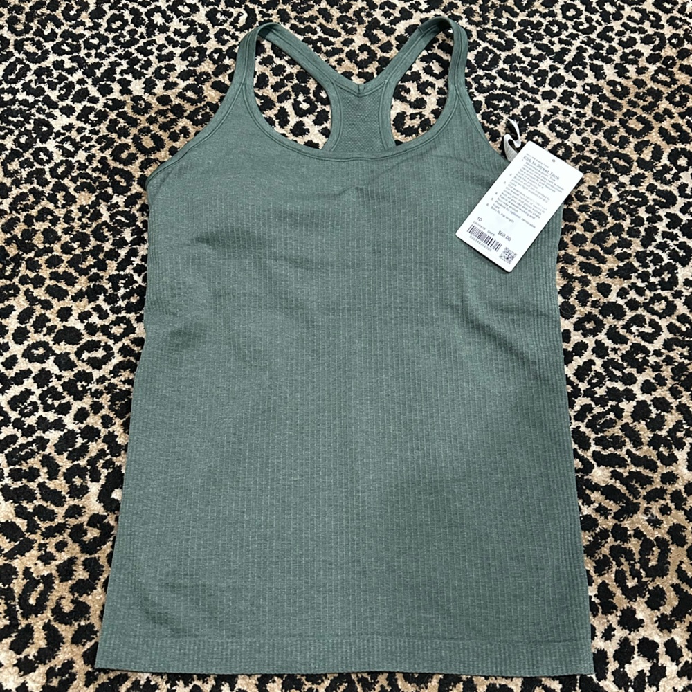 Lululemon Ebb to Street Dark Forest Tank